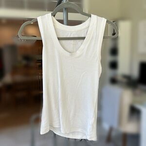white scoop neck tank top
